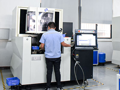 Precision CNC machining factory in China delivering complex custom parts solutions