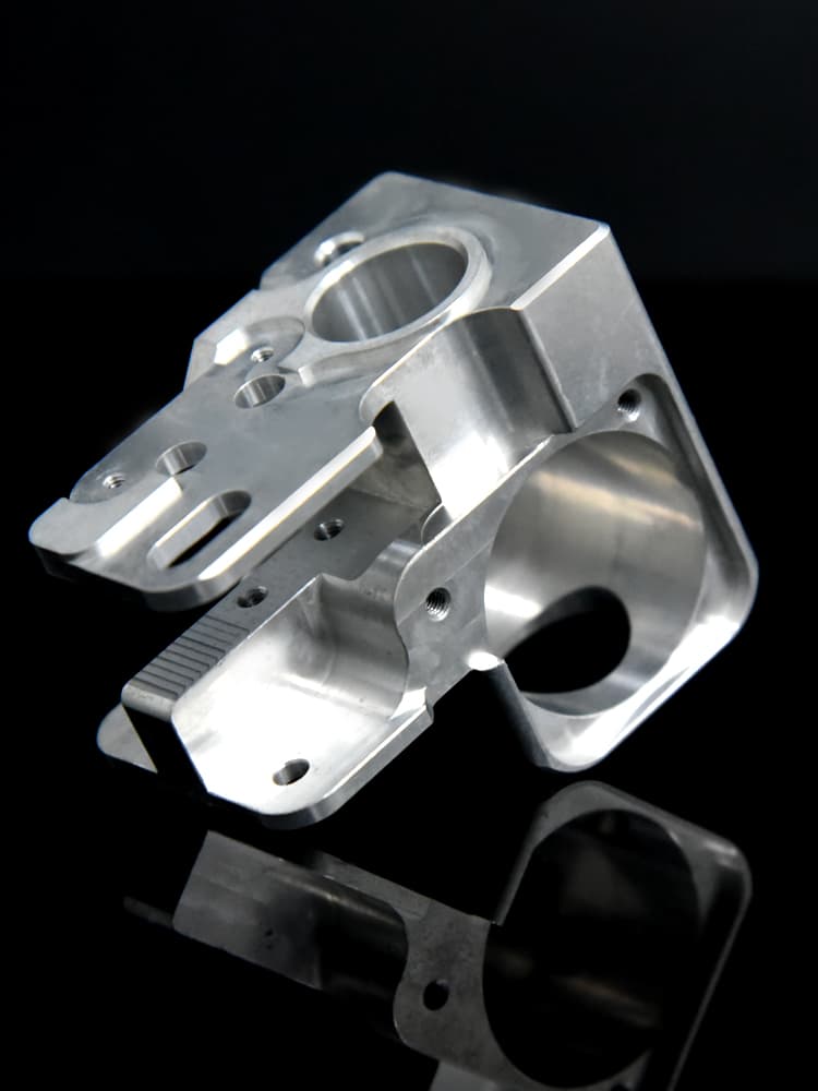 High-precision machining solutions for medical devices and equipment