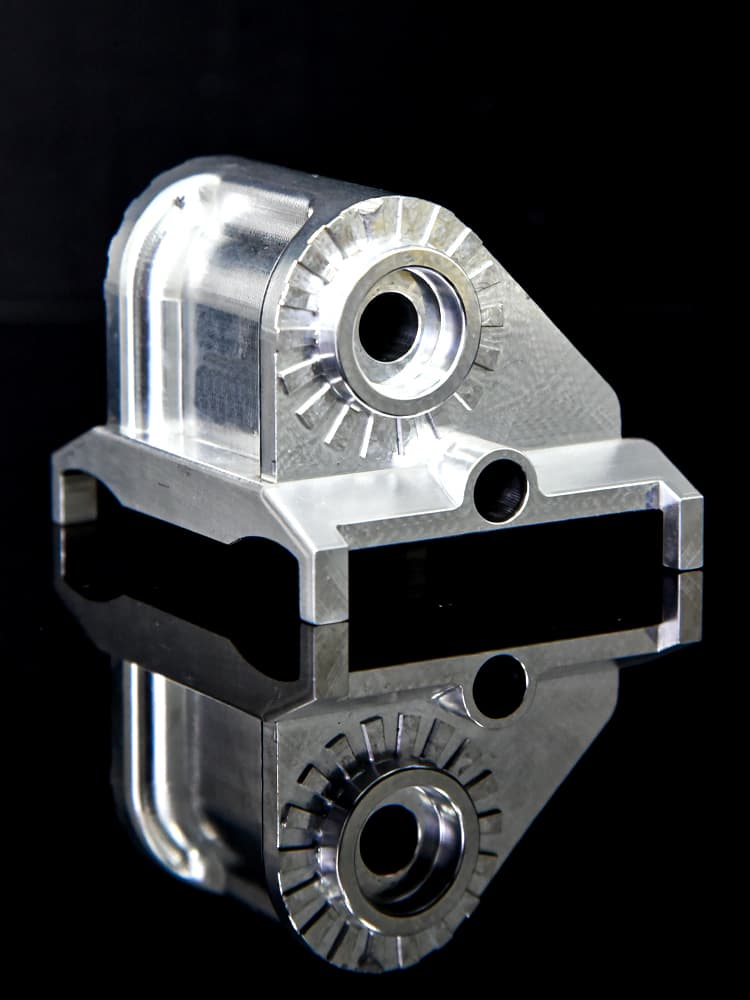 Industrial machining for efficient and high-quality production of parts used in heavy-duty and industrial applications